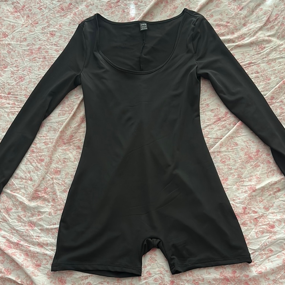 SHEIN Black Fitted Long Sleeve Bodysuit